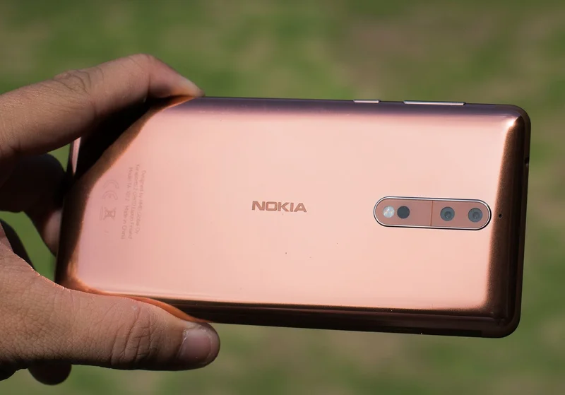 Nokia 8 in copper